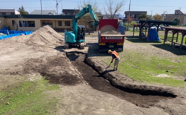 地域貢献活動／どんぐり保育園園庭整備